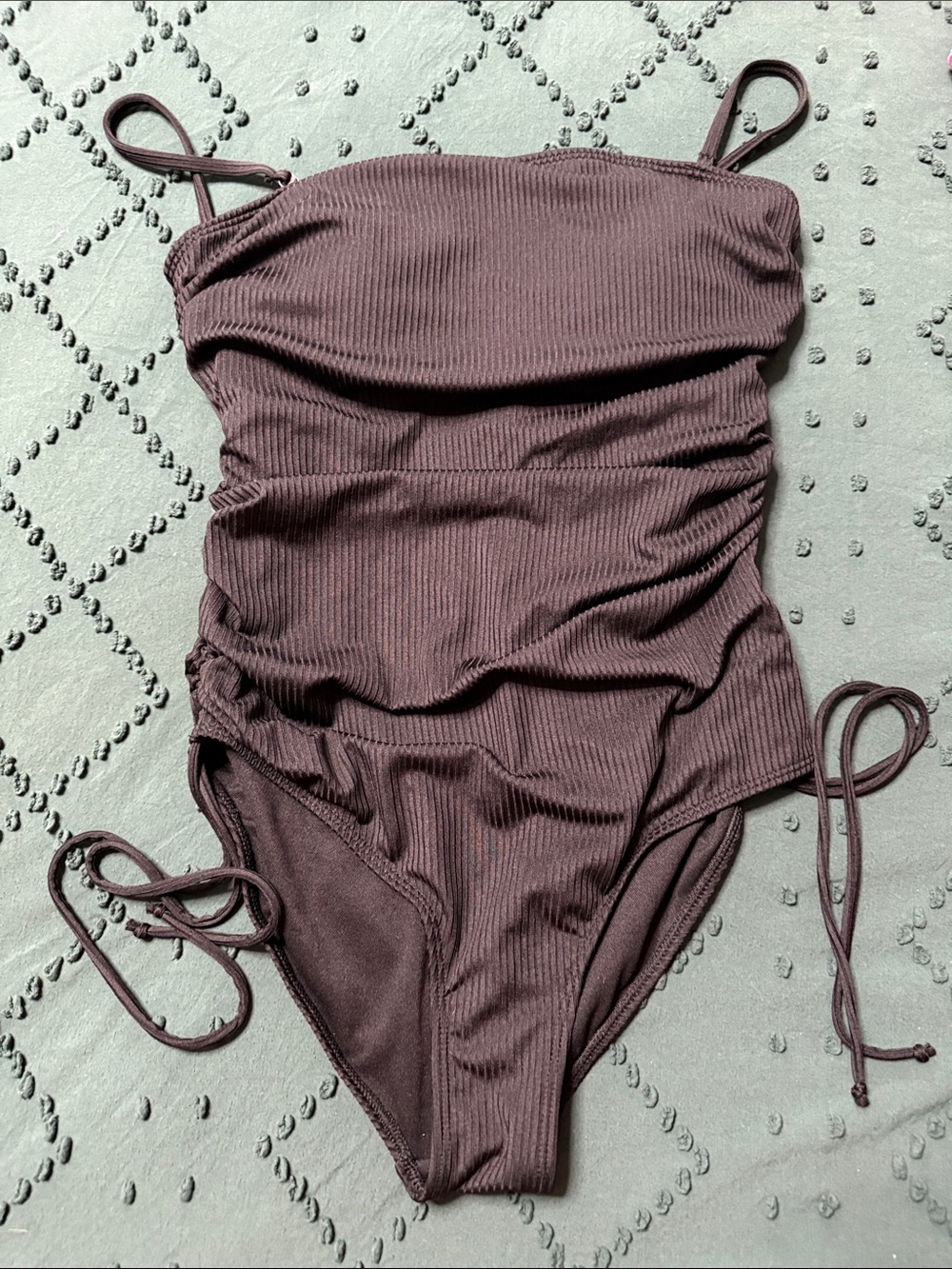 Womens Ribbed One-Piece black Swimsuit — size small